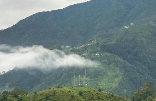 Kandaghat House | Fauji Di Hatti