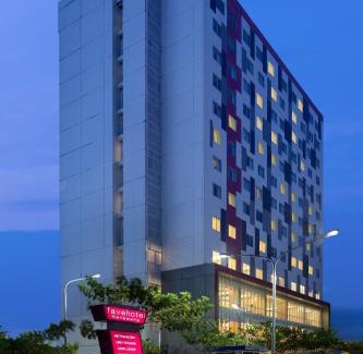 Karawang Hotel | favehotel Karawang