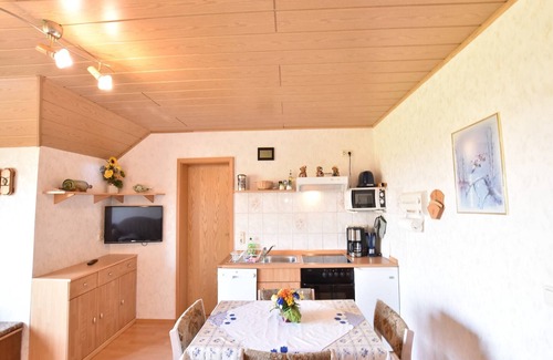 Kroepelin Apartment | Ferienwohnung mit Terrasse in Kropelin