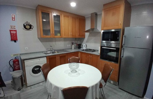 Lourinha House | Feather House