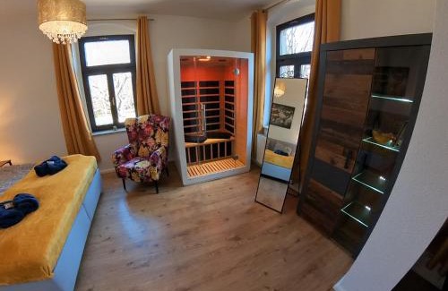 Loebtau Apartment | FederTraum mit Sauna, sehr gemütlich
