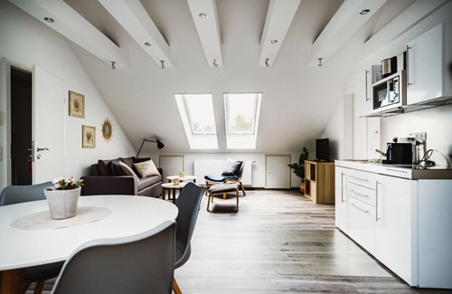 Versbach Apartment | Feel good in the DachtRaum Würzburg