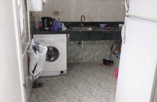 Al Manial Apartment | Female onlynSuperb 6-bedroom apartment in Cairo Governorate with WiFi, AC