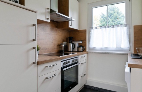 Friedrichsbrunn House | Fenced Garden, Friedrichsbrunn