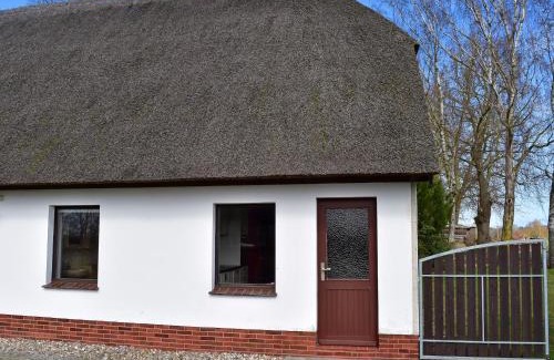 Alt Bukow Apartment | Ferien unterm Reetdach bis zu 6 Personen