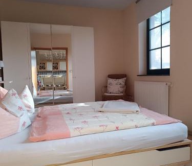 Grunow Apartment | Ferienbauernhof - Ferienwohnung 6