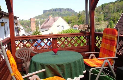 Pfaffendorf House | Ferieneinrichtungen Haus am Stein bei B