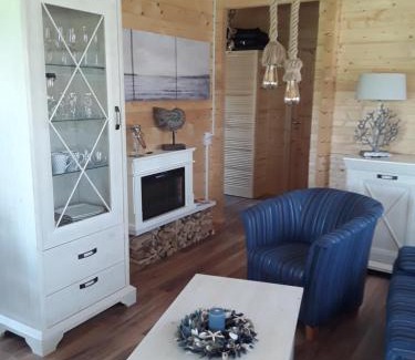 Techentin House | Ferienhäuser Seeblick