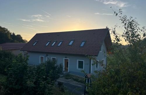 Welten Apartment | Ferienhaus am Hof Zotter