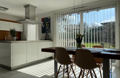 Sankt Lorenz House | "Ferienhaus am Mondsee" mit direktem Schafbergblick im Salzkammergut bei Salzburg