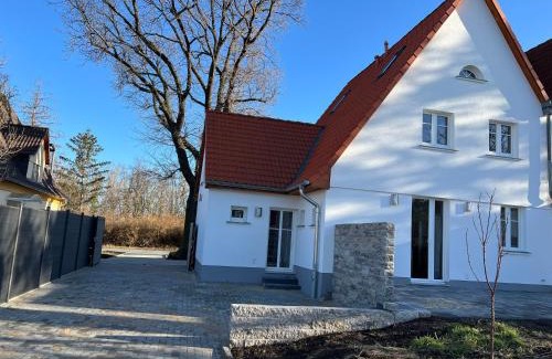 Stobnitz Apartment | Ferienhaus Constanze Mücheln am Geiseltalsee für bis zu 6 Personen, Terrasse, Garage