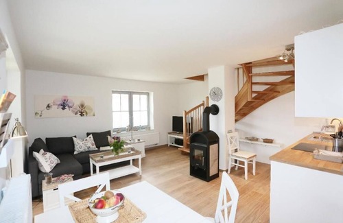 Altefaehr House | Ferienhaus Hofblick - Gut Gustowerhöfen in Altefähr auf Rügen