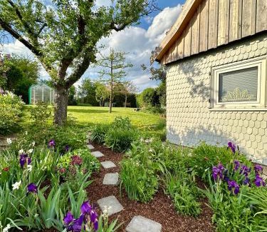 Jesberg House | Ferienhaus KellerwaldChalet in Jesberg mit großem Garten zur Alleinnutzung