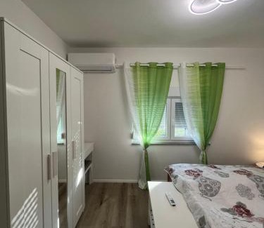 Gradina House | FERIENHAUS Kuća za odmor DJEDIN ORAJ