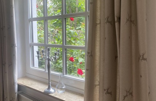 Gemunden Apartment | Ferienhaus Mühlenglück am Holzbach - Holiday home, 3 bedrooms, shower or bath,