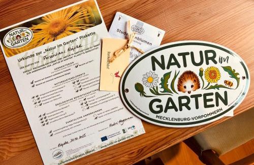 Riepke Apartment | Ferienhaus Mecklenburgische Seenplatte mit Ruderboot