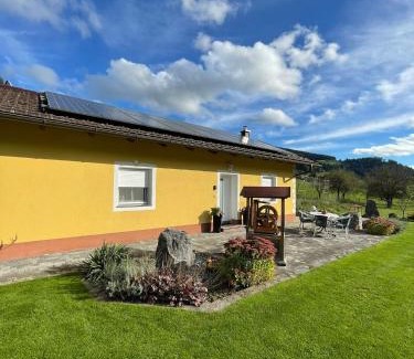 Wieting Apartment | Ferienhaus mit Terrasse und viel Ruhe