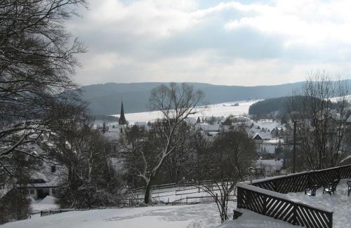 Duedinghausen House | Ferienhaus mit Weitblick bei Medebach