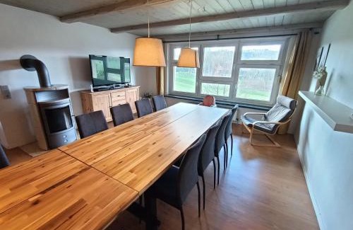 Cossern House | Ferienhaus Montessori