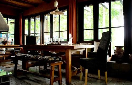 Ressen House | Ferienhaus Seeblick in Goyatz