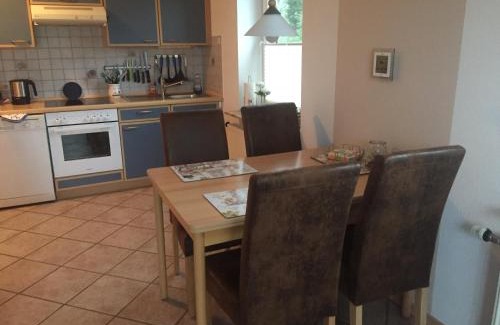 Midlum Apartment | Ferienhaushälfte Domeyer Midlum