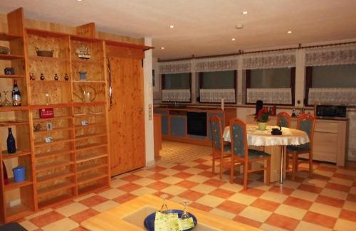 Bad Muender am Deister Apartment | Ferienwohnung Papsdorf