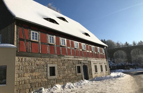 Ebersbach Apartment | Ferienwohnung Kieslich