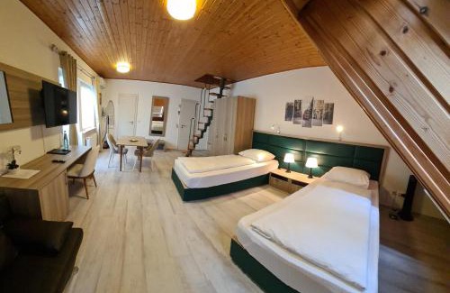 Hullhorst Apartment | Ferienwohnung-32609 W4