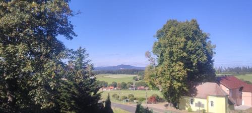 Waldershof Apartment | Ferienwohnung AlpakasvomWeissenstein