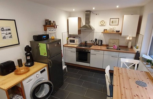 Overath Apartment | Ferienwohnung am Atelier Horn - apartment/apartment, shower and bath, WC, 1