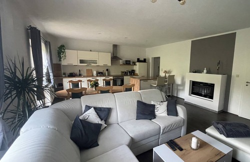 Langenchursdorf Apartment | Ferienwohnung am Chursbach in Callenberg