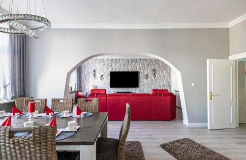 Friedrichstadt Apartment | Ferienwohnung am historischen Markt