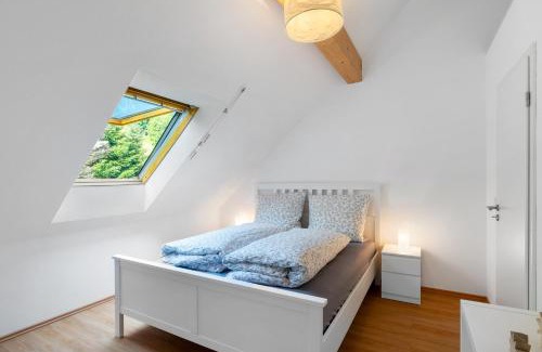 Buehlertal Apartment | Ferienwohnung am Hirschfelsen