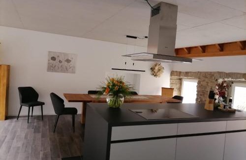 Kell am See Apartment | Ferienwohnung am Wald-und Wiesenkorb