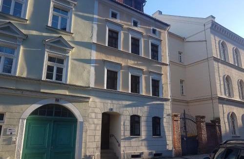 Nikolaivorstadt Apartment | Ferienwohnung an der Nikolaikirche