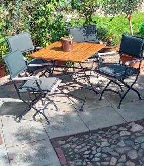 Jorkerfelde Apartment | Ferienwohnung Blütenpracht Jork