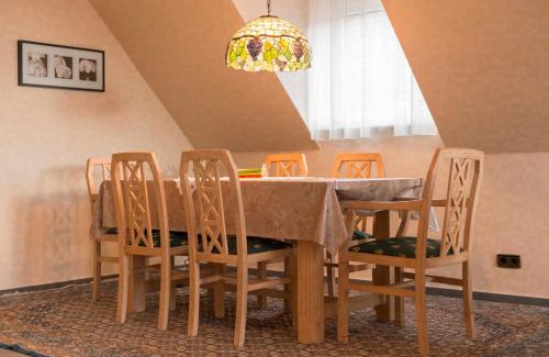 Karden Apartment | Ferienwohnung Burg Eltz