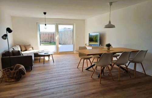 Hirschburg Apartment | Ferienwohnung Cindy