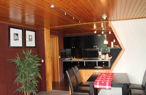 Hinter Bollhagen Apartment | Ferienwohnung Betty bei Heiligendamm mit Garten