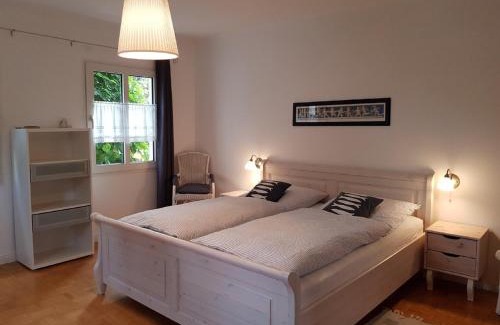 Herreshagen Apartment | Ferienwohnung Drei Lilien