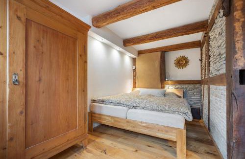 Emmerthal Apartment | Ferienwohnung Fachwerk-Home