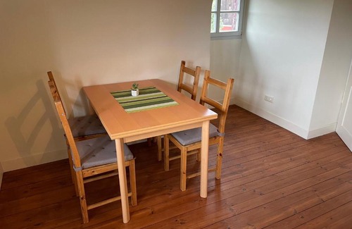 Adelsberg Apartment | Ferienwohnung Hanghuhn