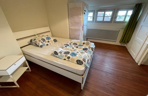 Adelsberg Apartment | Ferienwohnung Hanghuhn