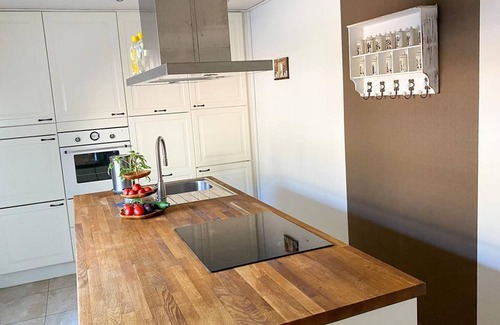 Haurup Apartment | Ferienwohnung Hilde - Appartement/fewo, Dusche, WC, 2 Schlafräume