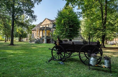 Calau Apartment | Ferienwohnung im Landschloss