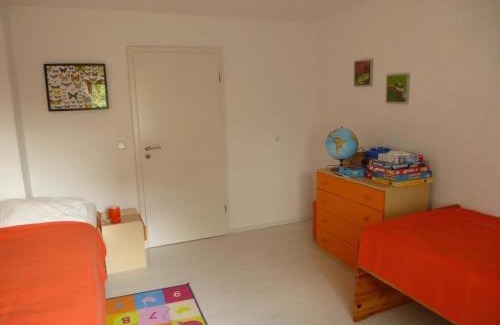 Vorland Apartment | Ferienwohnung in Vorland mit Grill und Garten