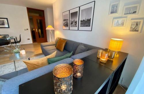 Gustow Apartment | Ferienwohnung-Kapitaen-Hook-mit-Sonnenterrasse-Garten-zwischen-Strand-Wald-Wiese-auf-Ruegen