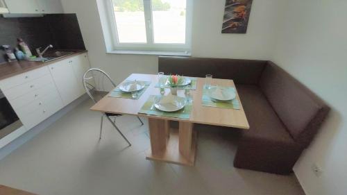 Ichenhausen Apartment | Ferienwohnung Karola beim Legoland