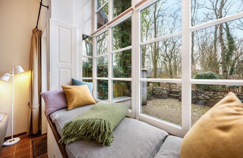 Wyk auf Foehr Apartment | Ferienwohnung Kurparkhaus 19c Wyk