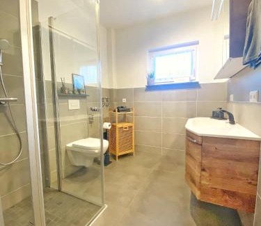 Ost Apartment | Ferienwohnung Leipzig- Hirschfeld Apartments